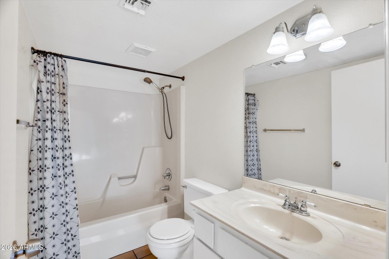 30-2208 W Lindner Avenue 31-30