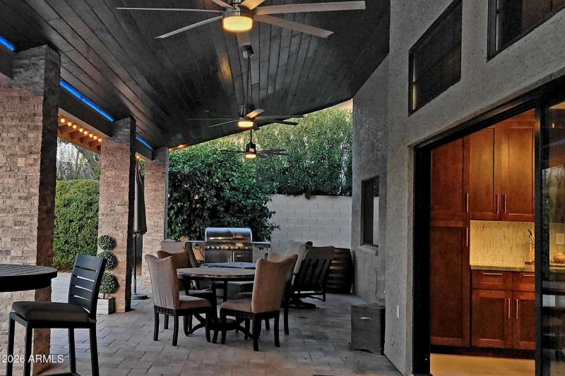 Untitled (2048 x 1365 px) (12)