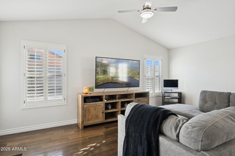 9-web-or-mls-4041-w-quail-ave