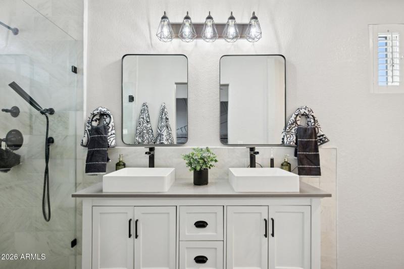 21-web-or-mls-4041-w-quail-ave