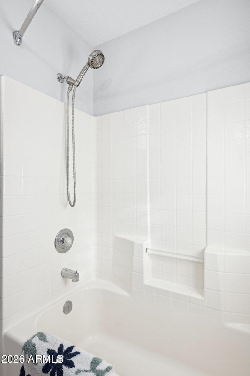 28-web-or-mls-4041-w-quail-ave