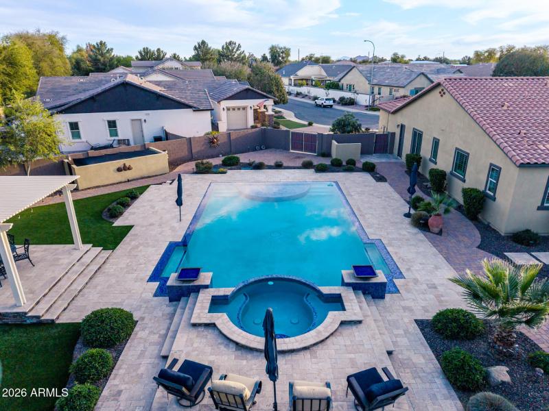 112 - Aquarius Drone