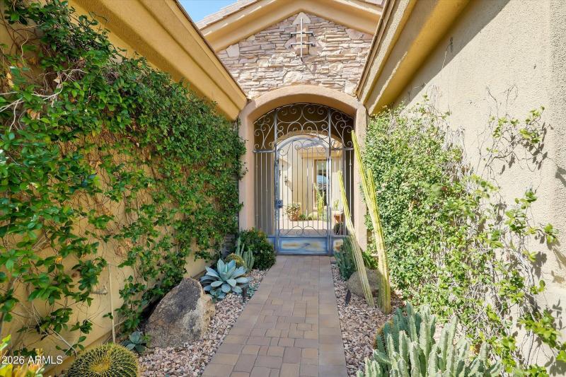 006-4080 N Thunder Hills Court-6