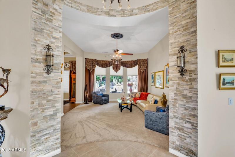 010-4080 N Thunder Hills Court-10