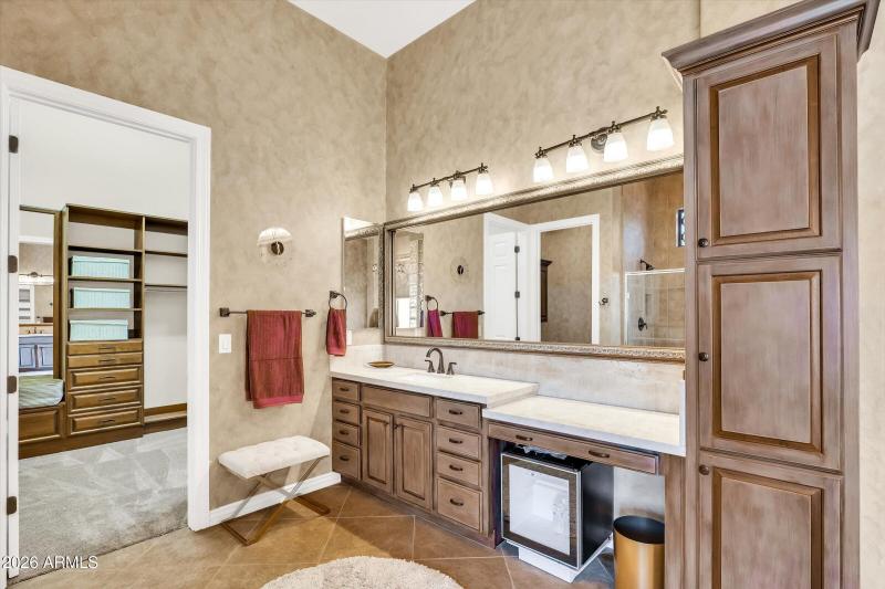 074-4080 N Thunder Hills Court-74