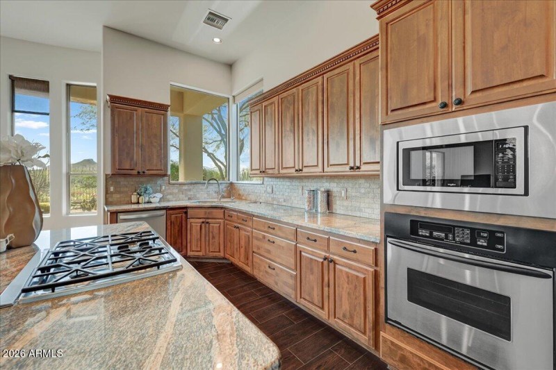 21-Kitchen Detail II