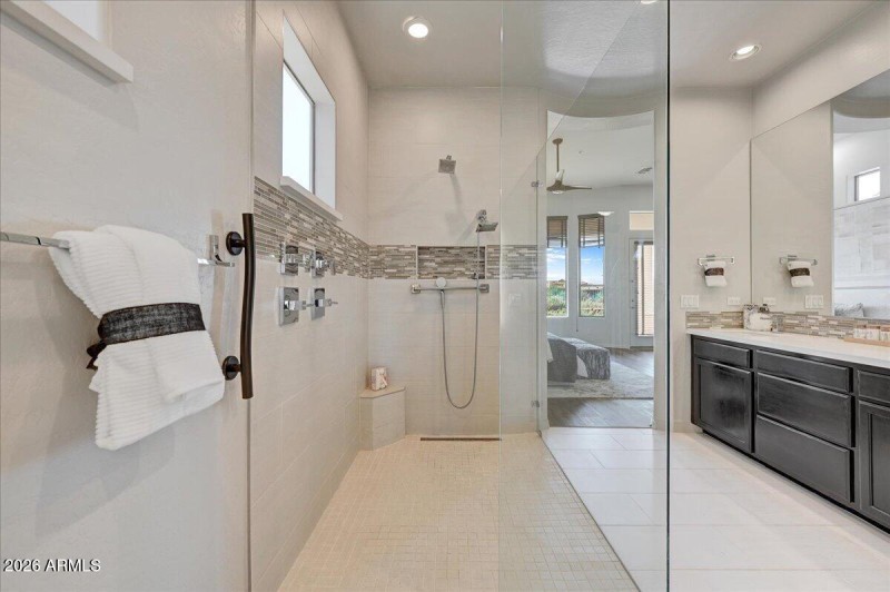 35-Primary Shower Detail