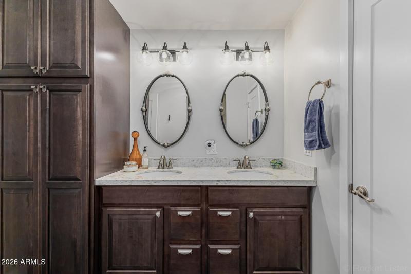 Jack and Jill Bath 2