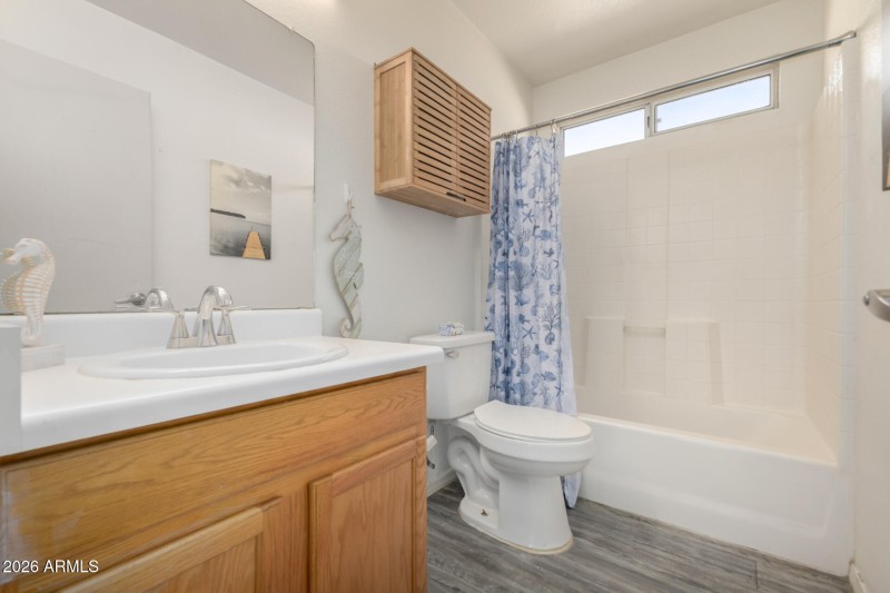 Hall Bathroom24 Madisen Ellise