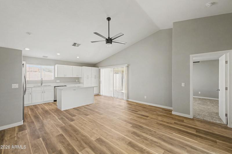 50ff1301c89741eebd2e5f071a6e212a