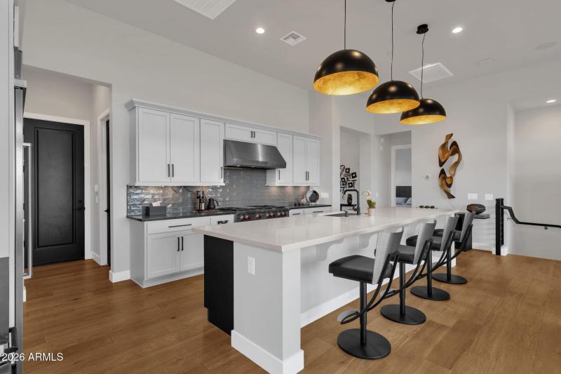 15-web-or-mls-16023-e-ridgestone-dr