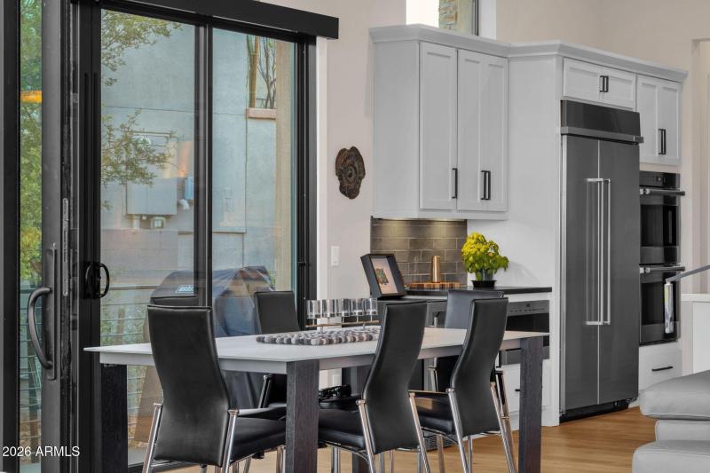 31-web-or-mls-16023-e-ridgestone-dr