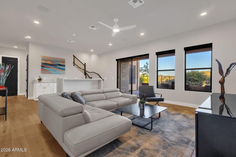 53-web-or-mls-16023-e-ridgestone-dr