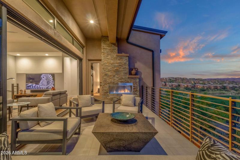 88-web-or-mls-16023-e-ridgestone-dr