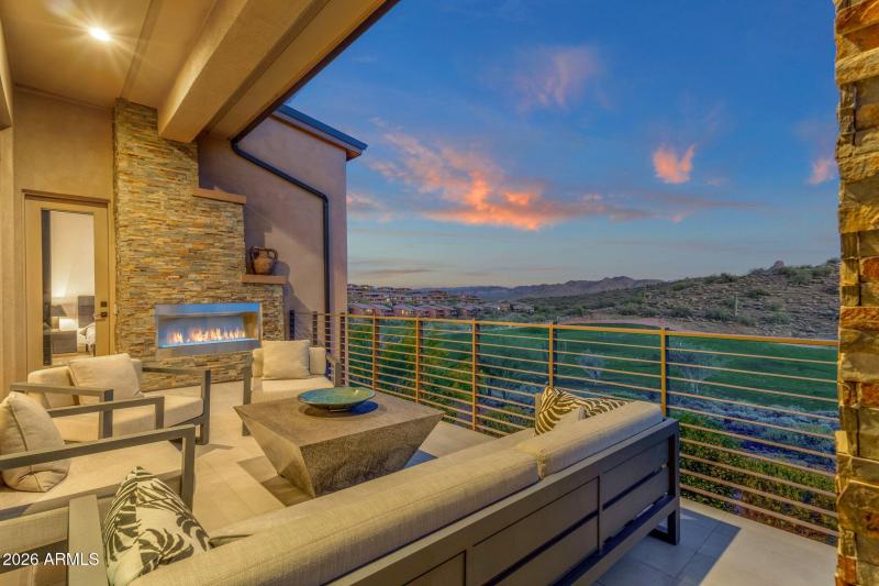 89-web-or-mls-16023-e-ridgestone-dr