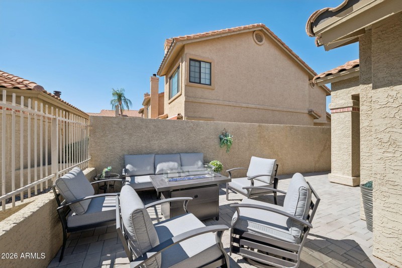 33-web-or-mls-7925-e-pepper-tree-ln