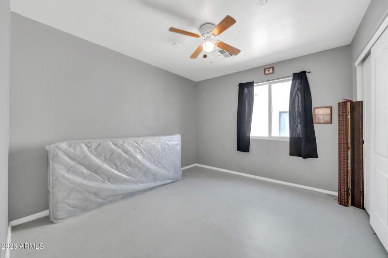 23594 W Hidalgo Ave-32