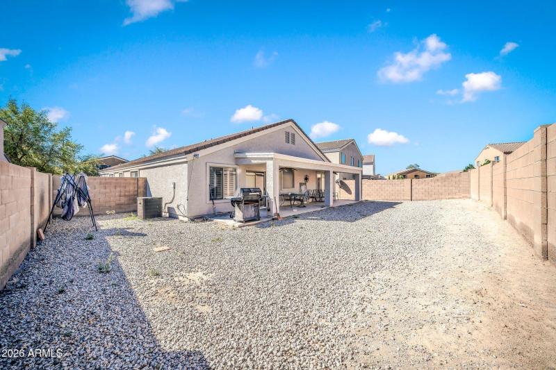 23594 W Hidalgo Ave-41