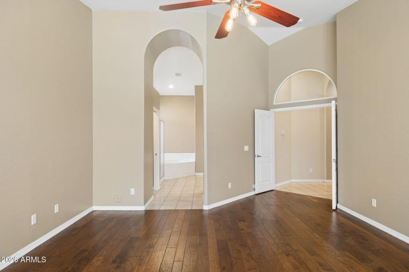 20-web-or-mls-29230-n-46th-st