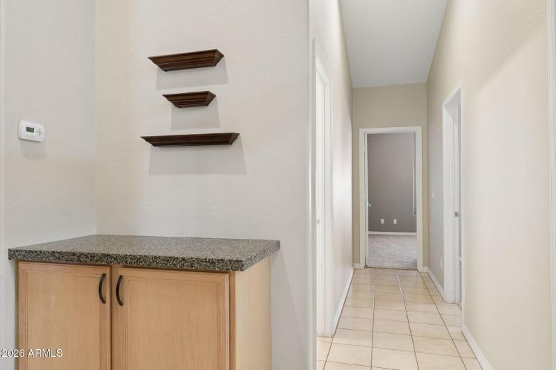 25-web-or-mls-29230-n-46th-st