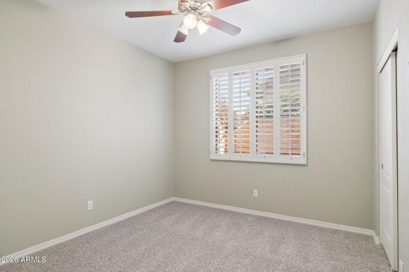 32-web-or-mls-29230-n-46th-st