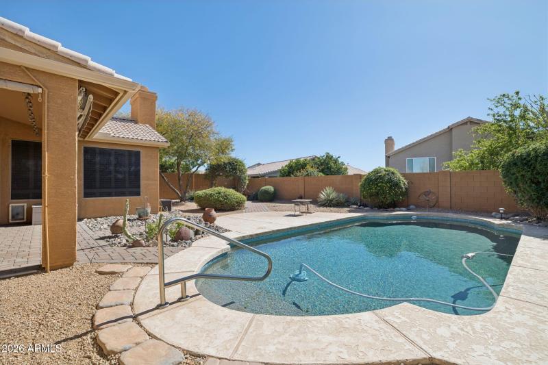 41-web-or-mls-29230-n-46th-st