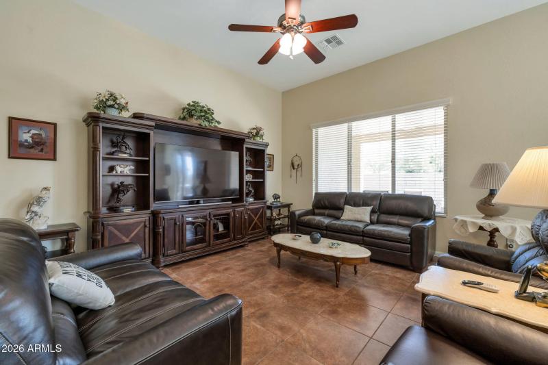 9-web-or-mls-Qp-4029