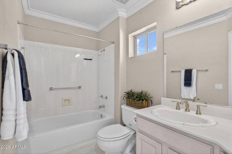 33-web-or-mls-03W Via Montoya