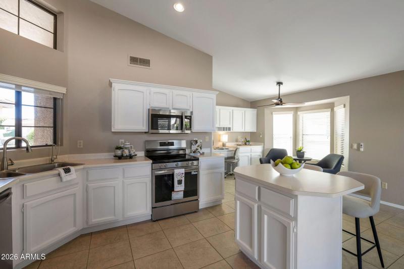 12-web-or-mls-Qp-4063