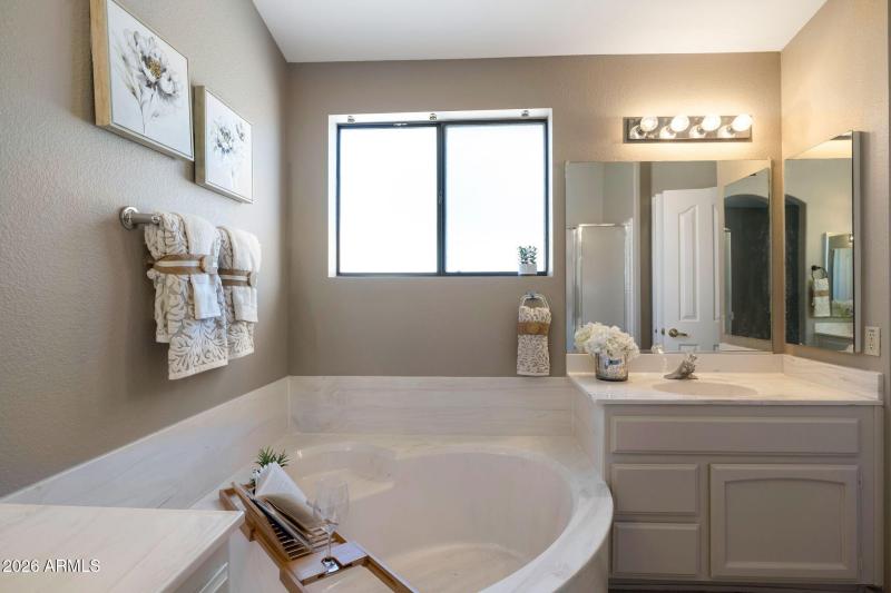 24-web-or-mls-Qp-4077