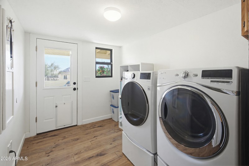 5537 E Yolantha St-33