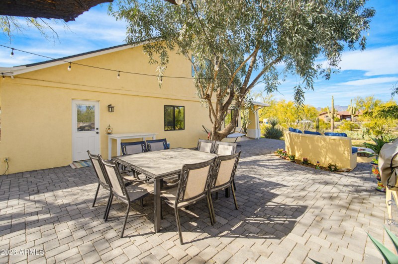 5537 E Yolantha St-35