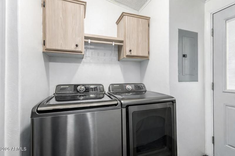 834 S MERIDIAN RD 77