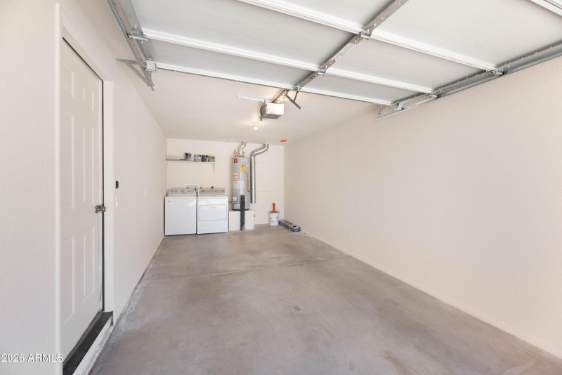 77_Morning_Sun_Dr-28