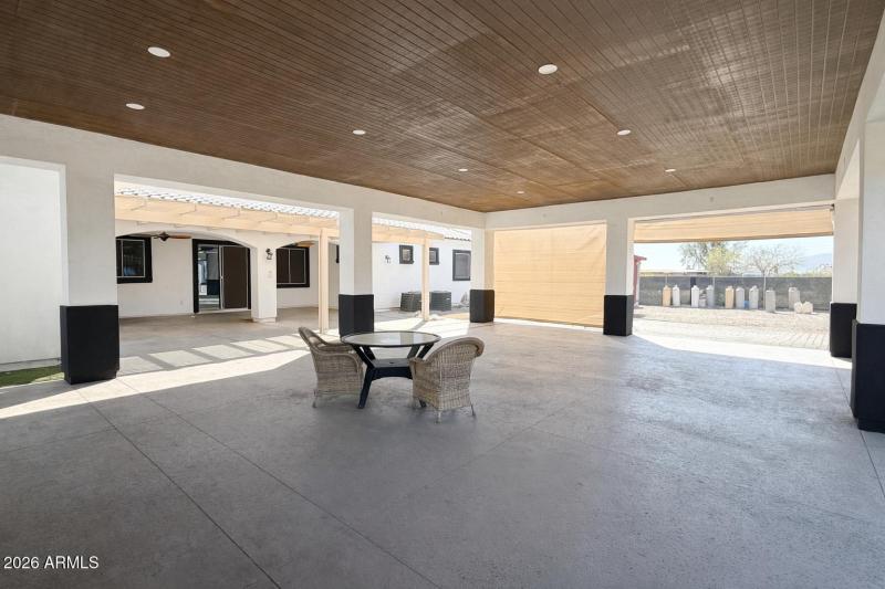 PHOTO-2026-03-05-21-27-15