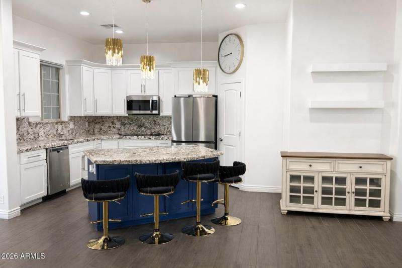 PHOTO-2026-03-05-21-27-13