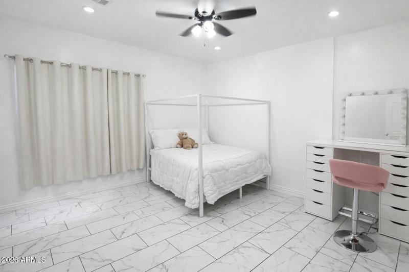 PHOTO-2026-03-05-21-27-14