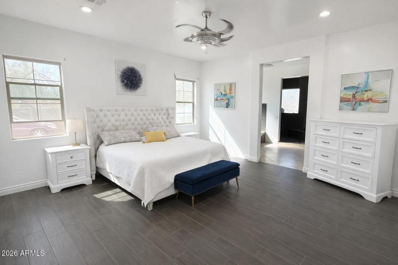 PHOTO-2026-03-05-21-27-15