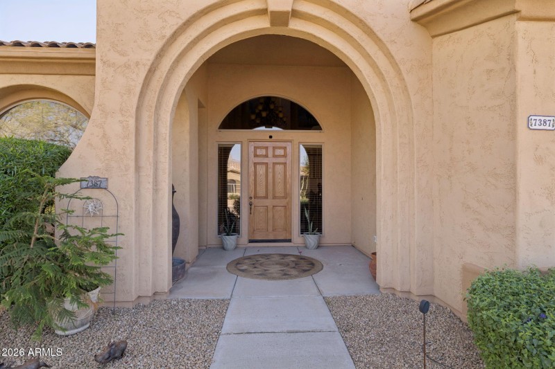 4-web-or-mls-7387-e-cliff-rose-trail