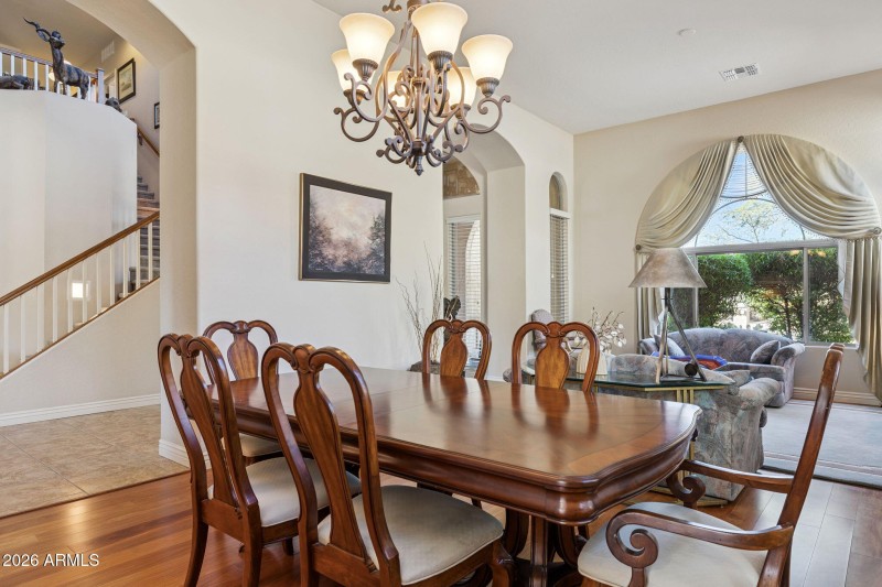 10-web-or-mls-7387-e-cliff-rose-trail