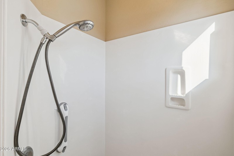 23-web-or-mls-7387-e-cliff-rose-trail