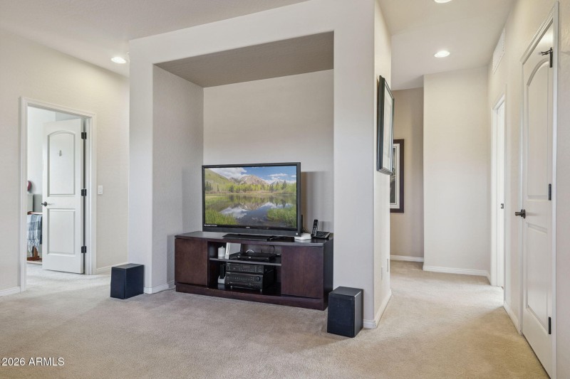 31-web-or-mls-7387-e-cliff-rose-trail