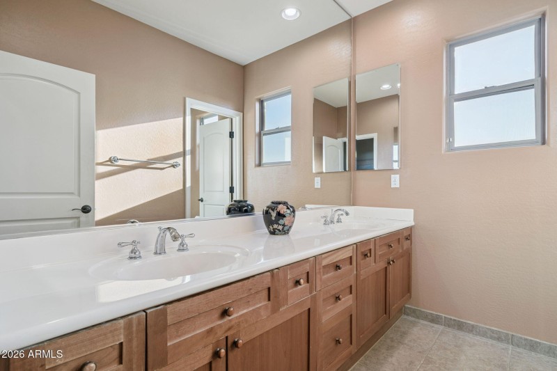 43-web-or-mls-7387-e-cliff-rose-trail