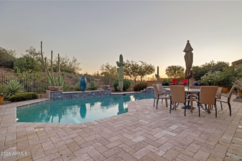 89-web-or-mls-7387-e-cliff-rose-trail