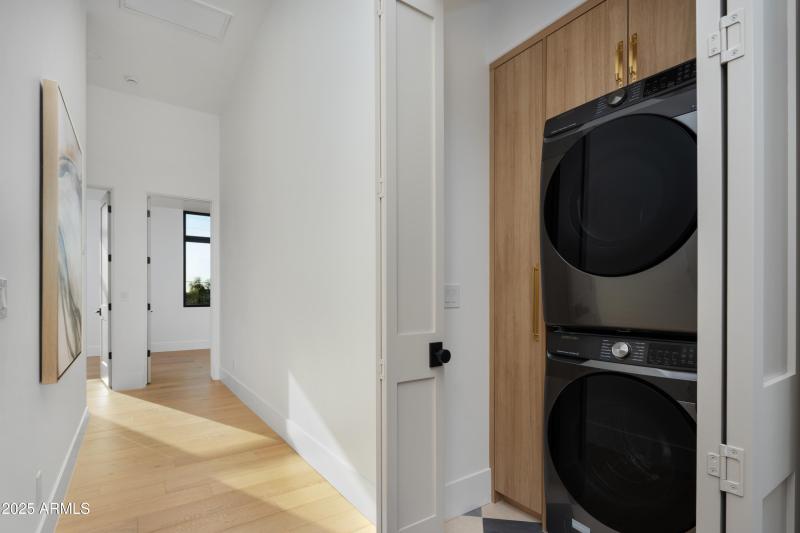 Second laundry upstairs