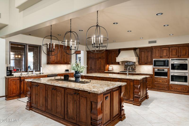 8871 E Lost Gold Circle (19 of 70)