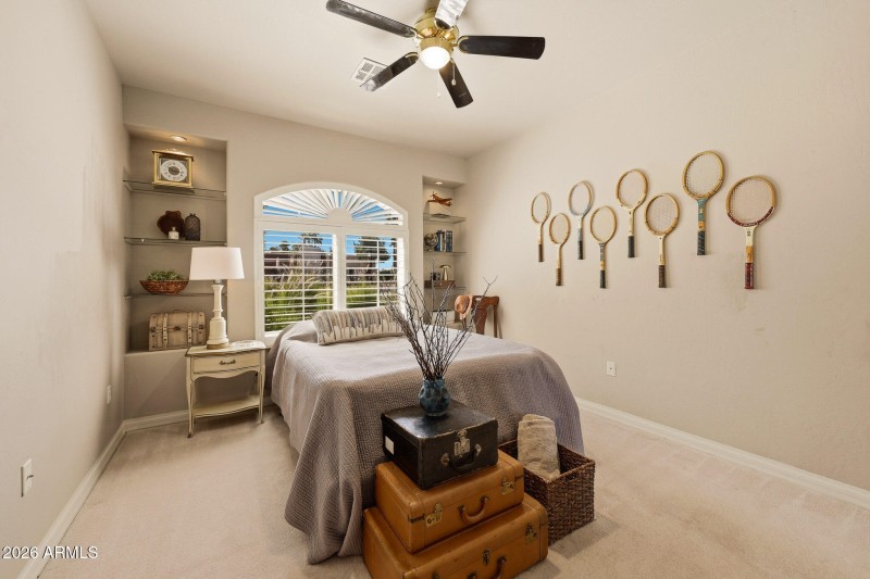 Secondary guest bedroom