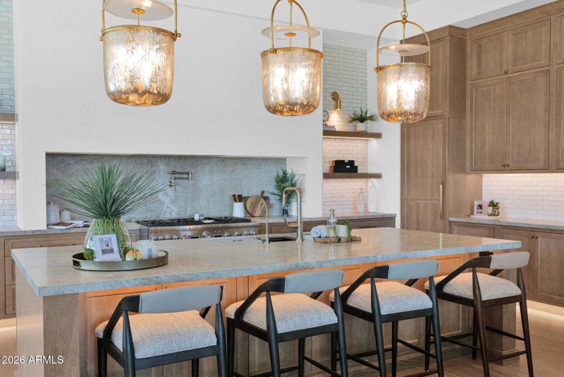 55-web-or-mls-P1558011