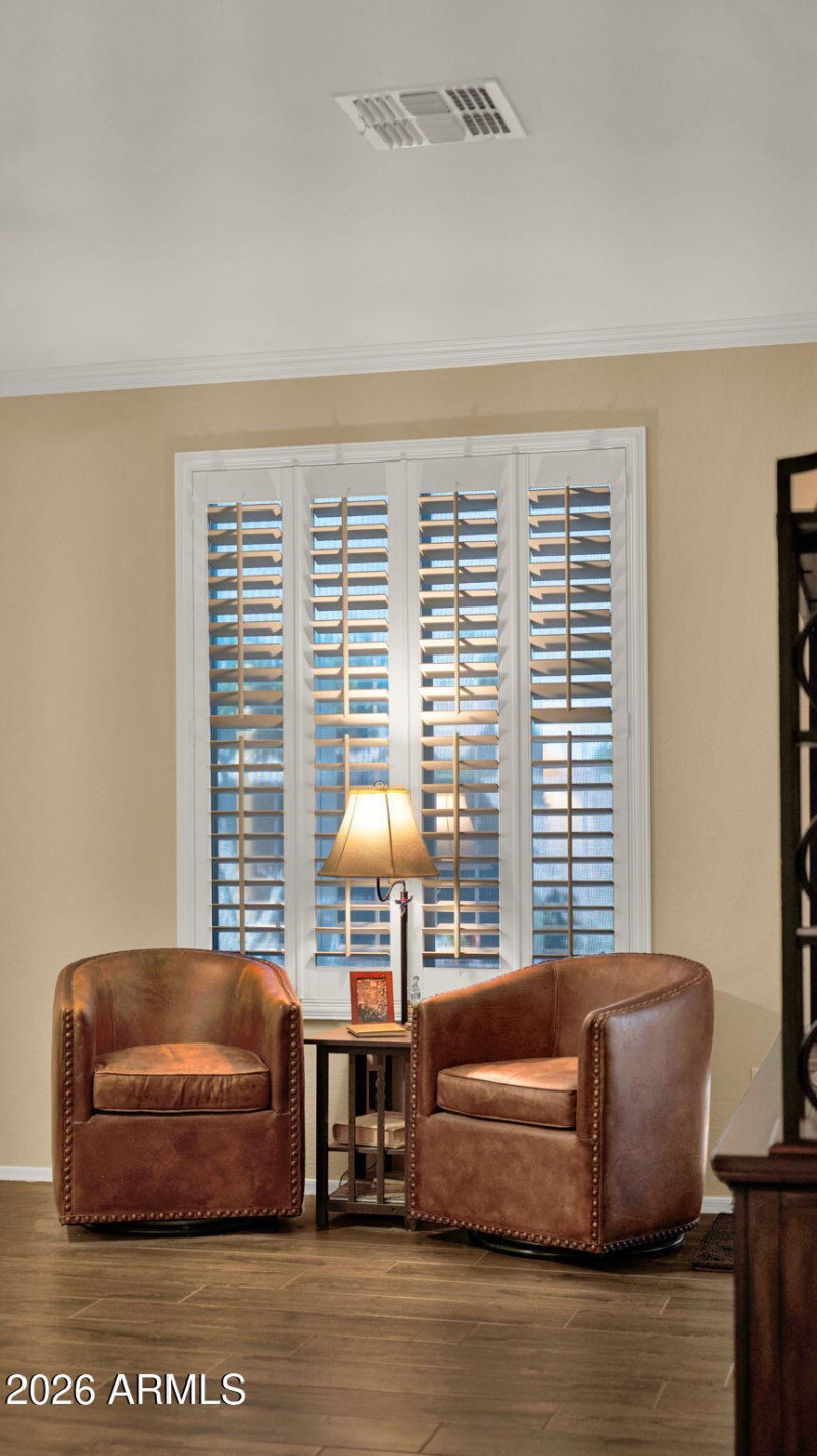 22-web-or-mls-P1486738