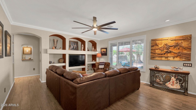 33-web-or-mls-P1486773